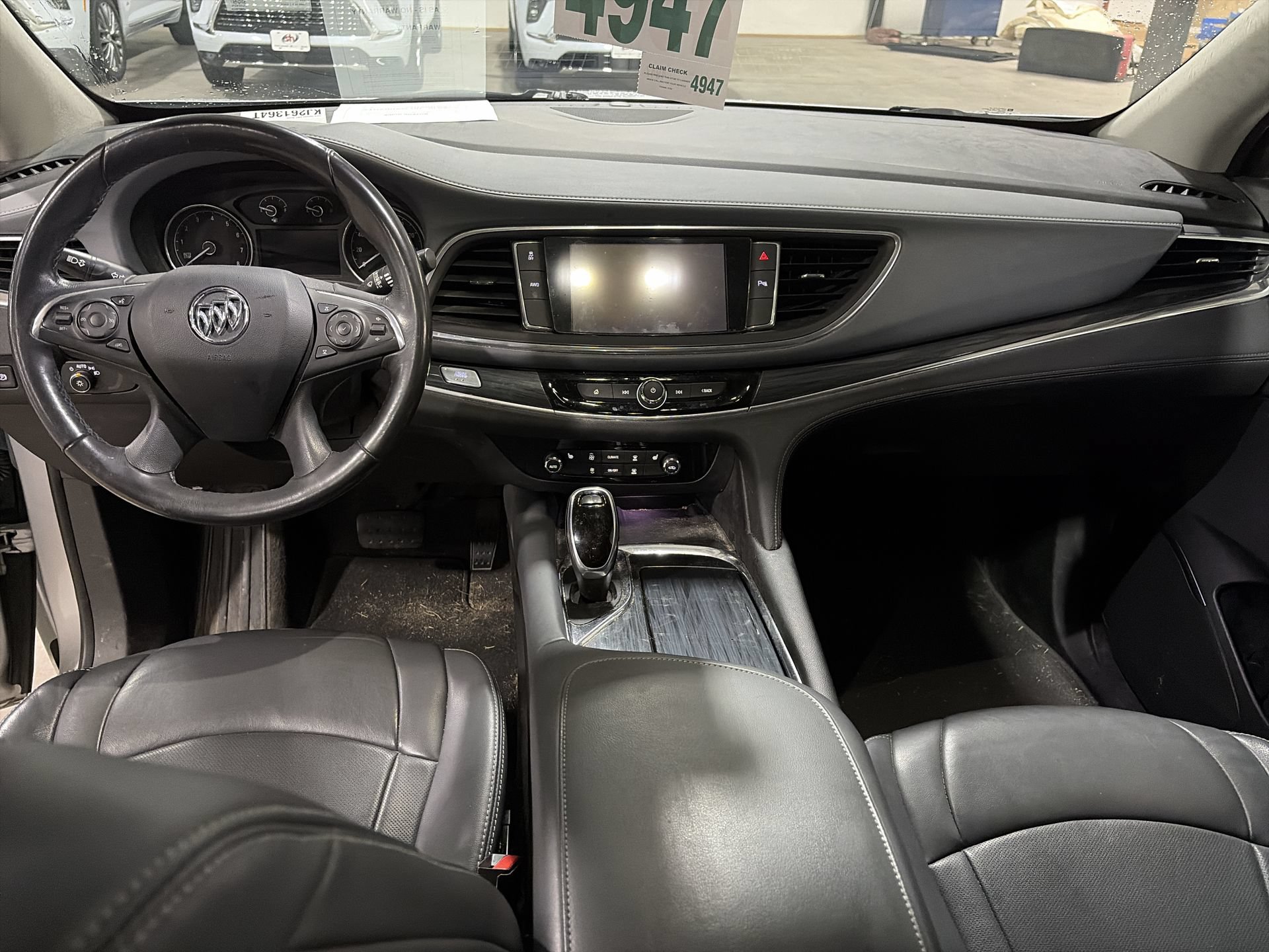 Used 2019 Buick Enclave Essence AWD/4WD image 22
