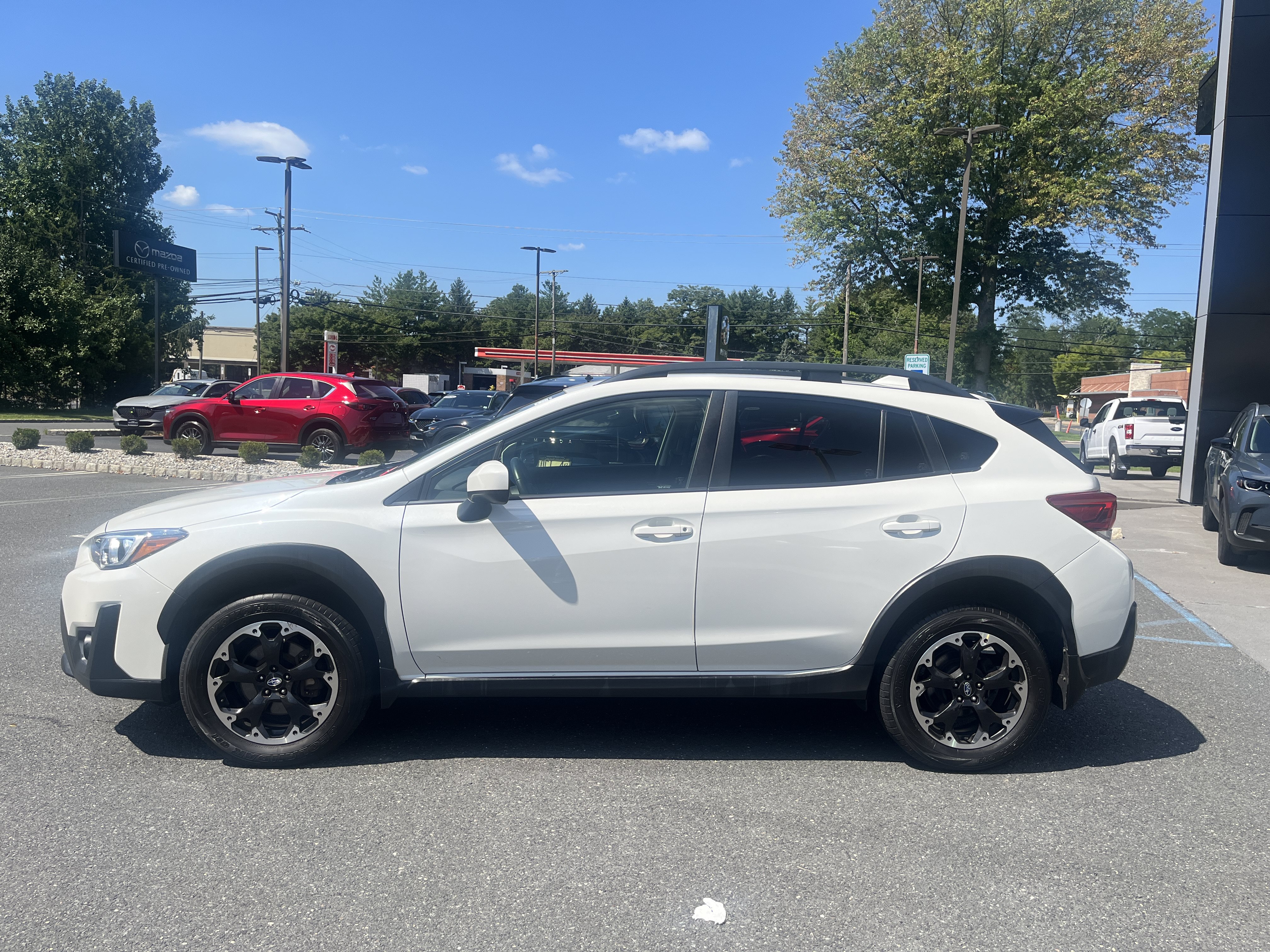 Used 2021 Subaru Crosstrek 2.0i Premium w/ Popular Package #2 AWD/4WD image 2