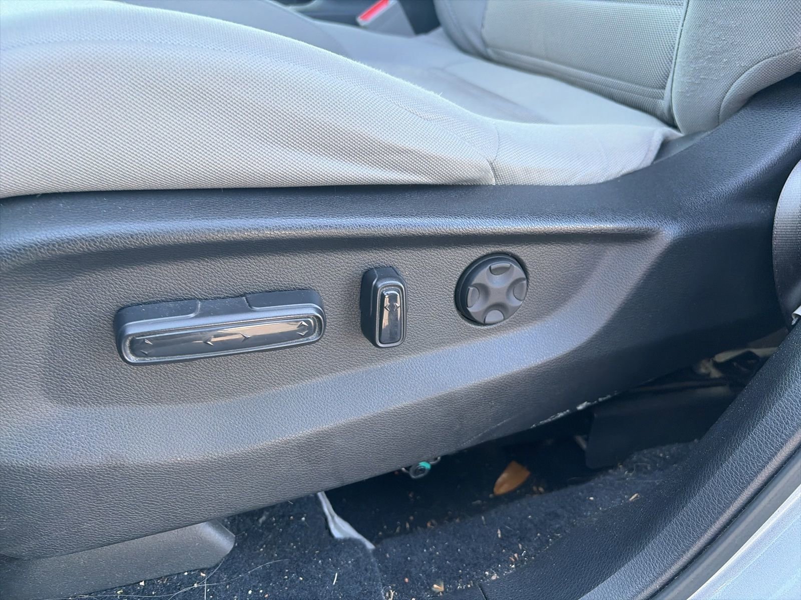 Used 2019 Honda CR-V EX image 13