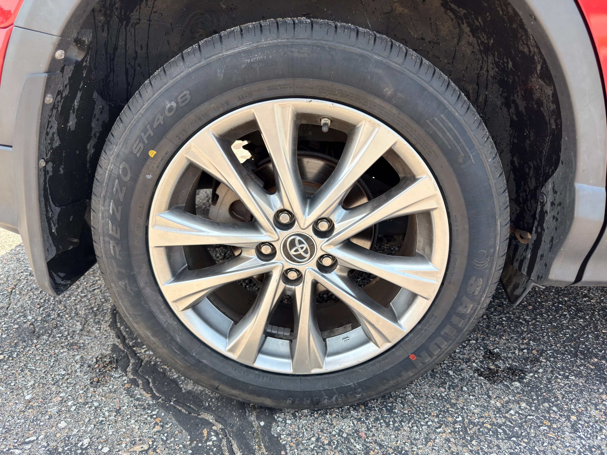 Used 2017 Toyota RAV4 Limited w/ Advanced Technology Package FWD image 28