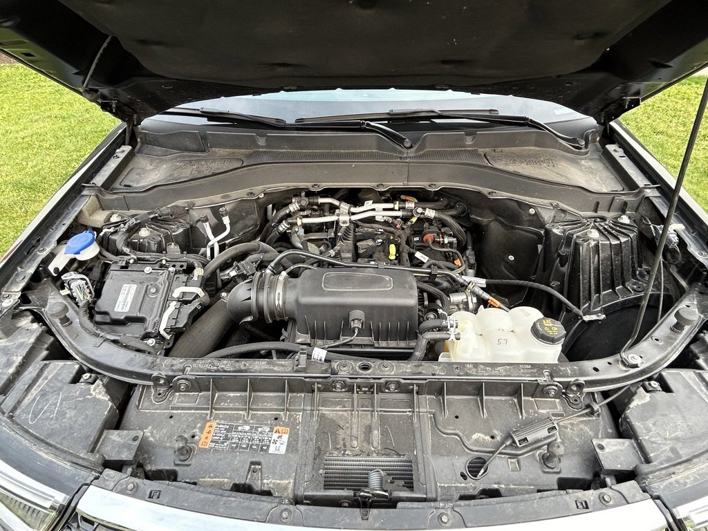 Used 2022 Ford Explorer XLT image 37