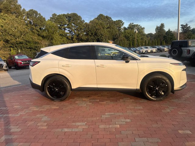 Used 2025 Nissan Murano SV AWD/4WD image 16