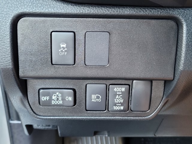 Certified 2021 Toyota Tacoma TRD Off-Road w/ Technology Package AWD/4WD image 16