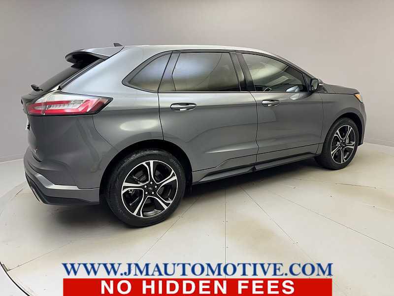 Used 2022 Ford Edge ST image 5