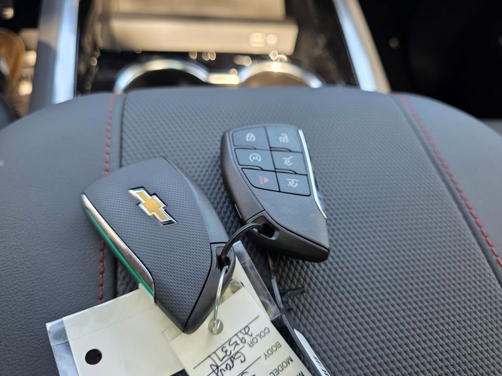 New 2026 Chevrolet Suburban RST image 32