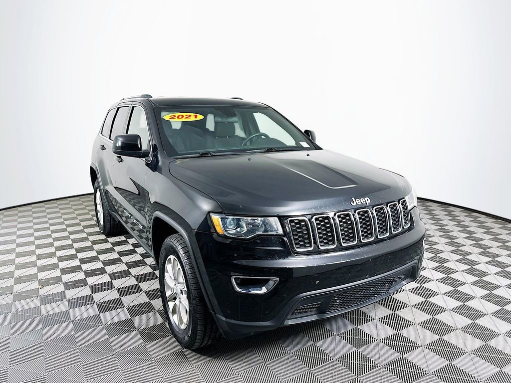 Certified 2021 Jeep Grand Cherokee Laredo w/ Security & Convenience Group image 2