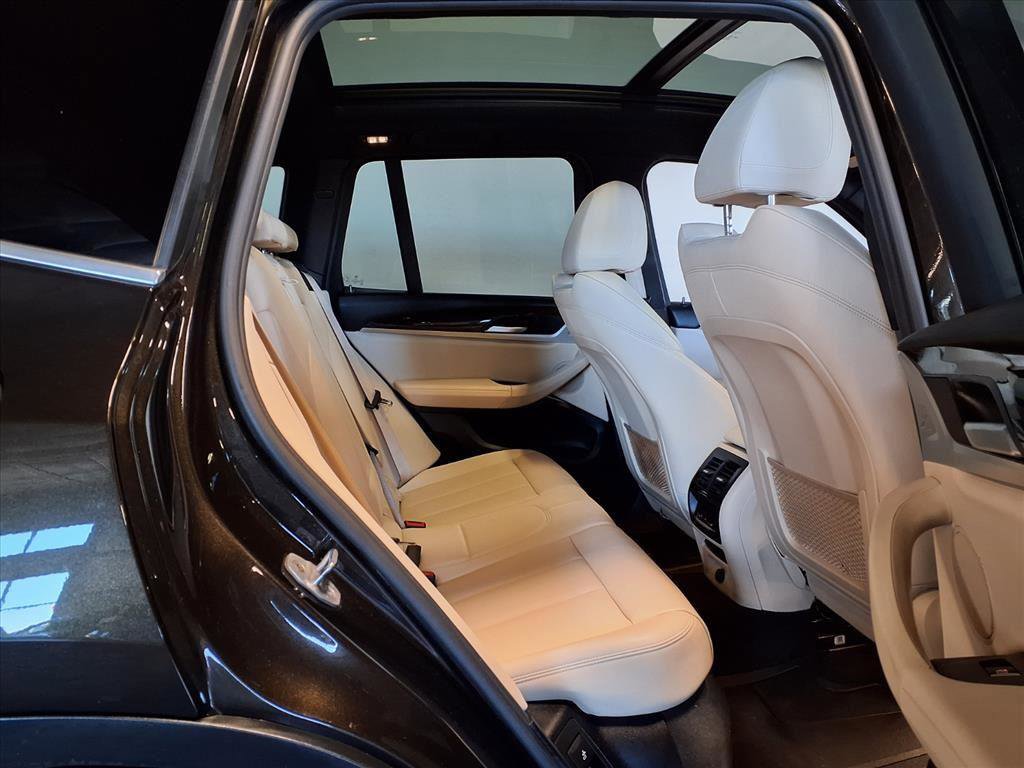 Used 2019 BMW X3 xDrive30i image 10