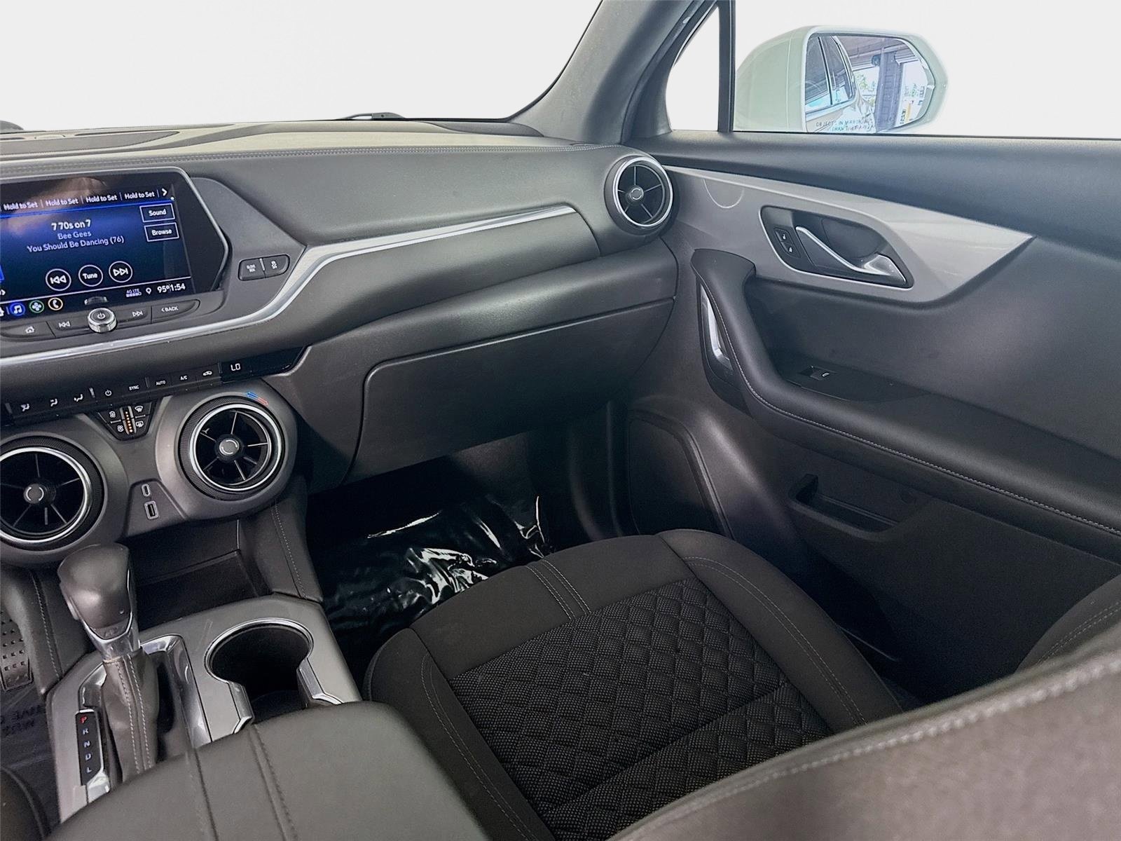 Certified 2020 Chevrolet Blazer LT FWD image 22