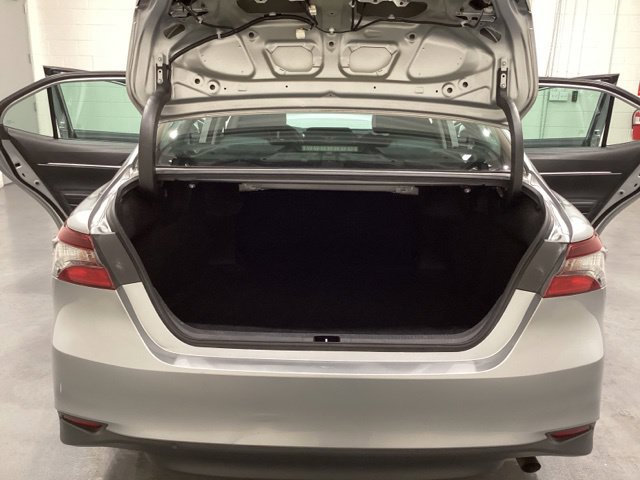 Used 2024 Toyota Camry LE FWD image 10