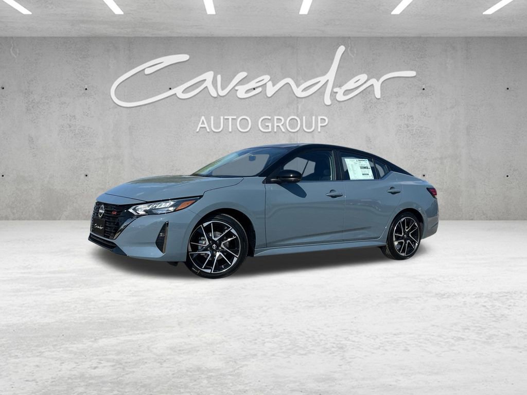 New 2025 Nissan Sentra SR image 1