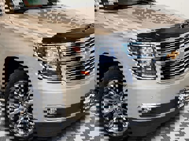 Used 2015 Chevrolet Suburban LTZ image 40