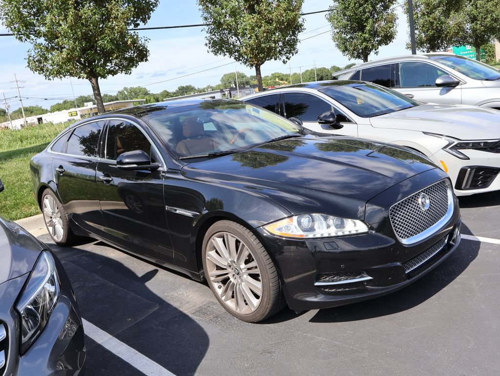 Used 2011 Jaguar XJ L RWD image 9