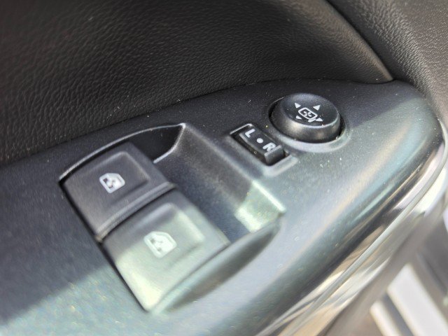 Used 2021 Chevrolet Colorado LT w/ Fleet Safety Package image 28