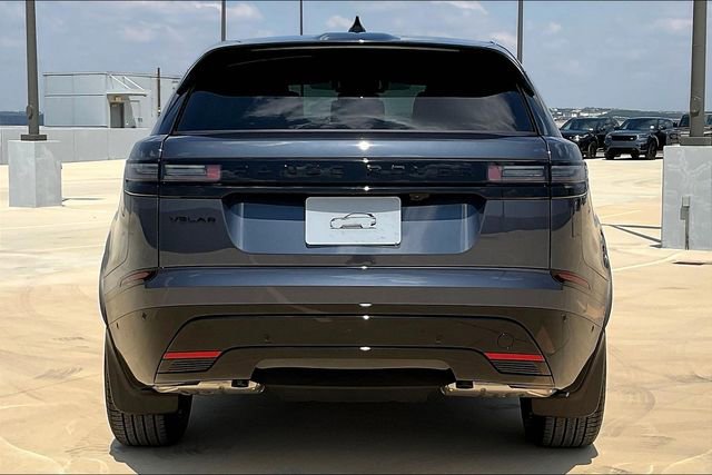 New 2026 Land Rover Range Rover Velar Dynamic SE image 4