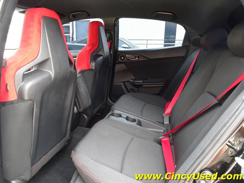 Used 2018 Honda Civic Type R image 17
