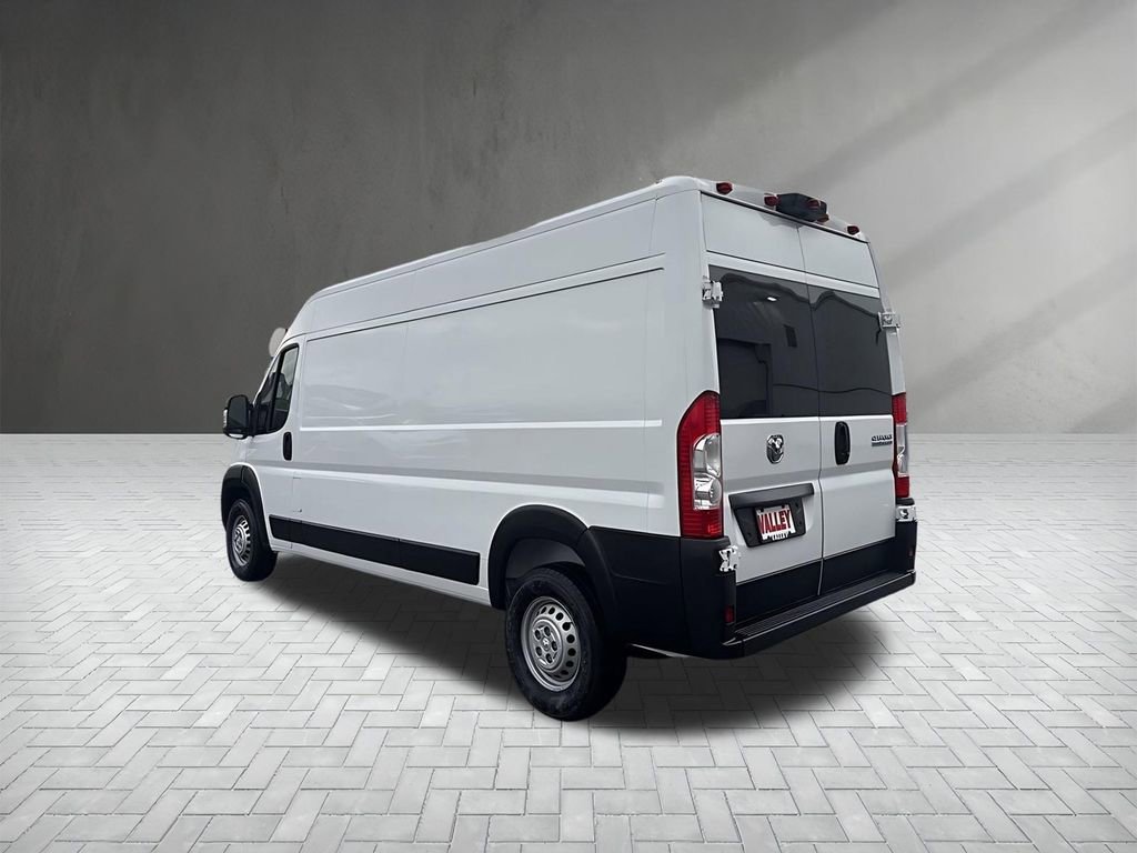 Used 2024 RAM ProMaster 2500 FWD image 5
