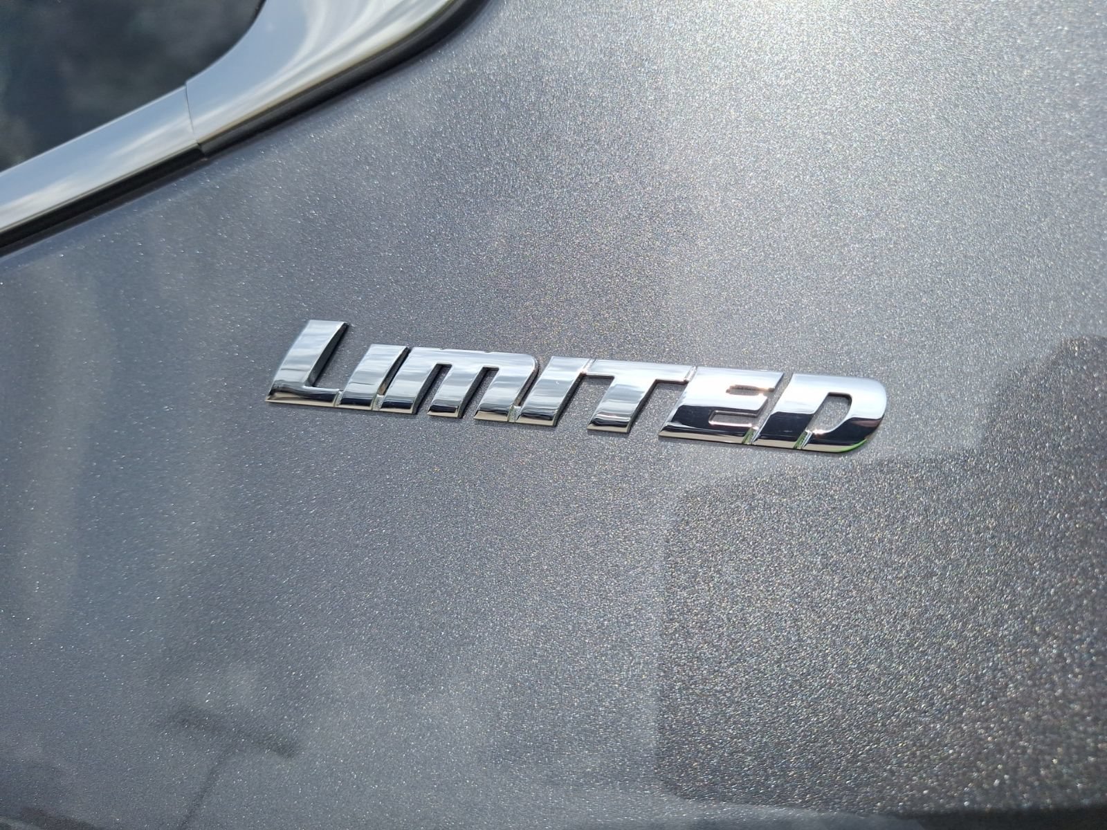 Used 2026 Toyota Tundra Limited w/ Power Package AWD/4WD image 13