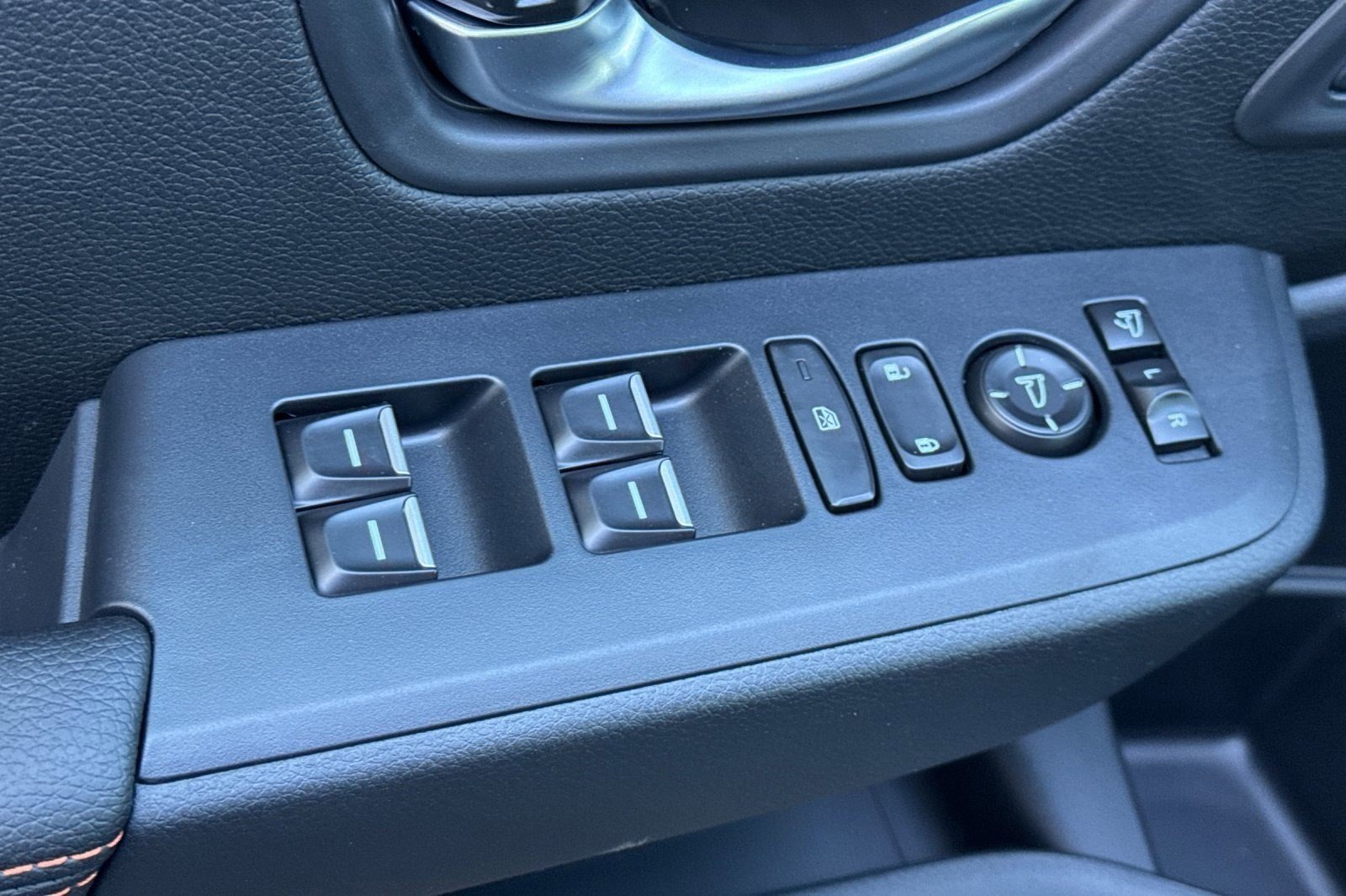 New 2026 Honda Pilot TrailSport image 13