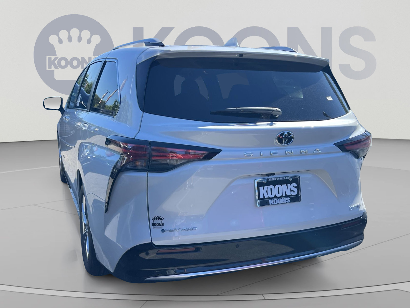 New 2026 Toyota Sienna Limited AWD/4WD image 4