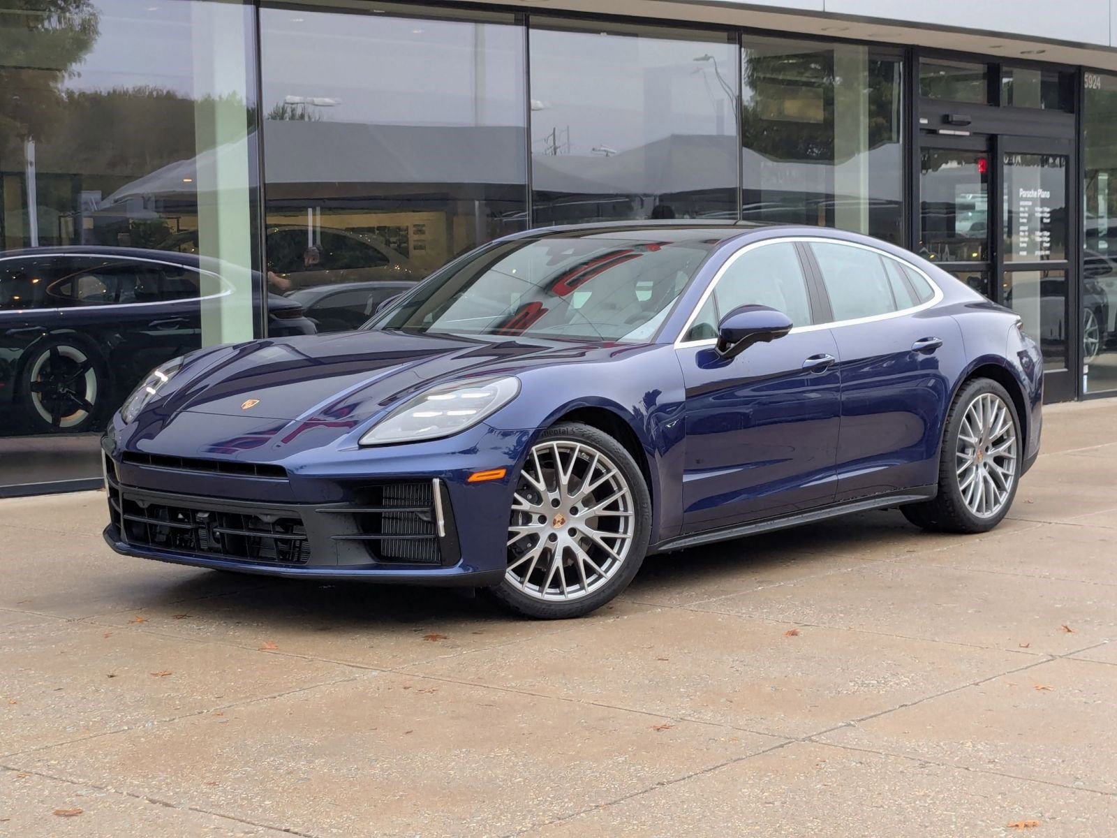 New 2026 Porsche Panamera