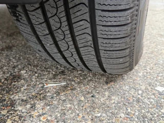 Used 2016 Volvo XC90 T6 Momentum w/ Protection Package Plus image 29