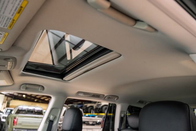 Used 2022 INFINITI QX80 Luxe w/ Cargo Package RWD image 14
