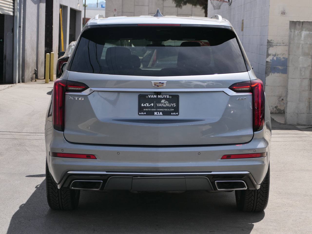 Used 2023 Cadillac XT6 Premium Luxury FWD image 5