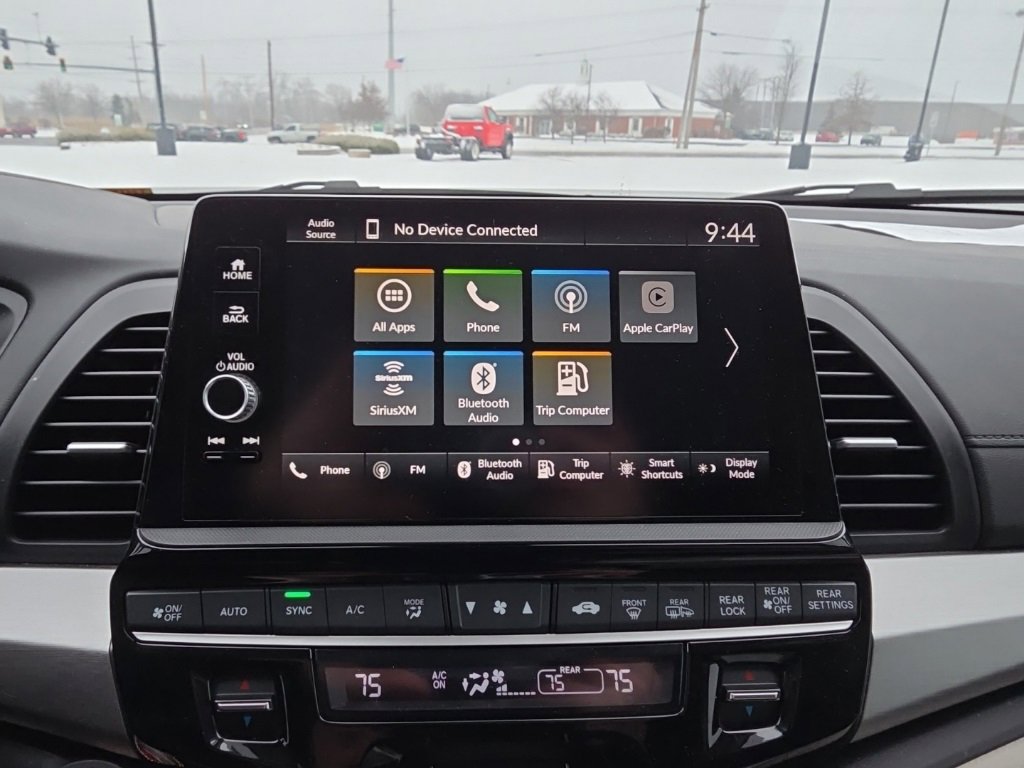 Used 2025 Honda Odyssey EX-L image 11