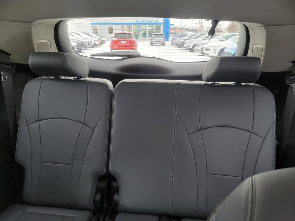 Used 2019 Buick Enclave Premium image 25