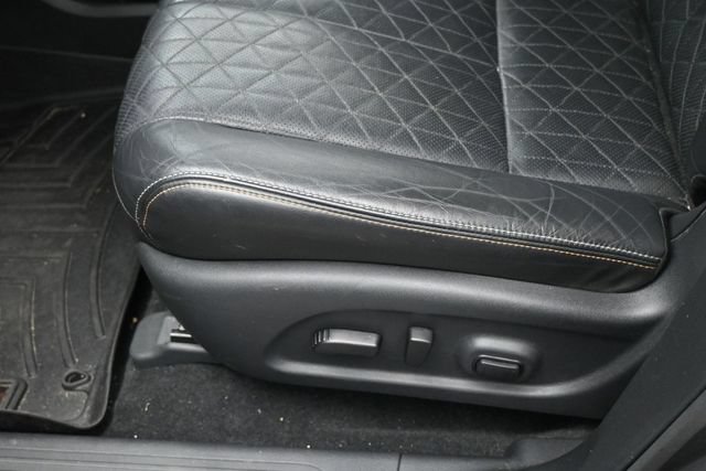 Used 2023 Nissan Murano Platinum w/ Cargo Package FWD image 25