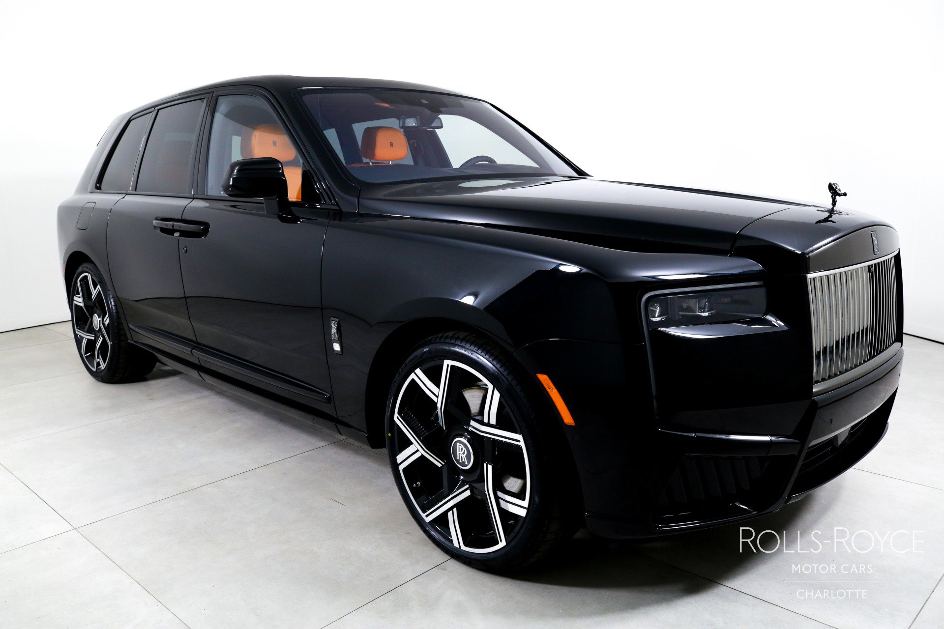 New 2026 Rolls-Royce Cullinan Black Badge image 6