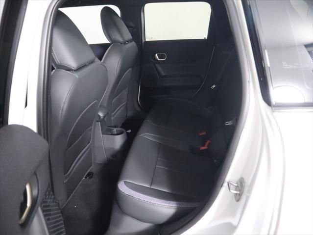 New 2026 MINI Cooper 4-Door Hardtop image 18