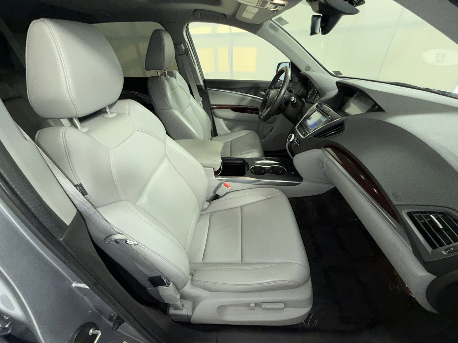 Used 2016 Acura MDX SH-AWD w/ Technology Package image 28