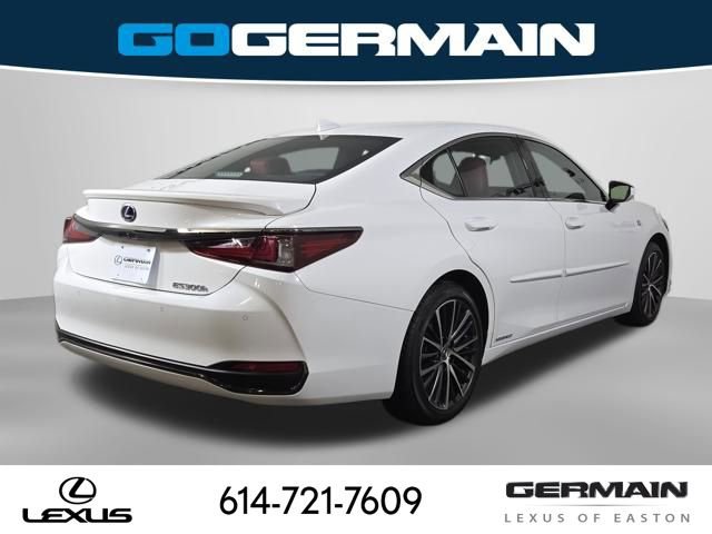 Used 2022 Lexus ES 300h F Sport w/ Accessory Package 2 image 9