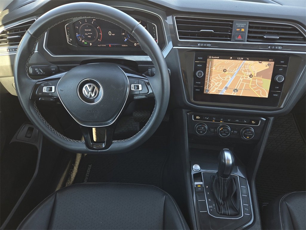 Used 2021 Volkswagen Tiguan SEL w/ 3-Row Tiguan MDO Package image 28