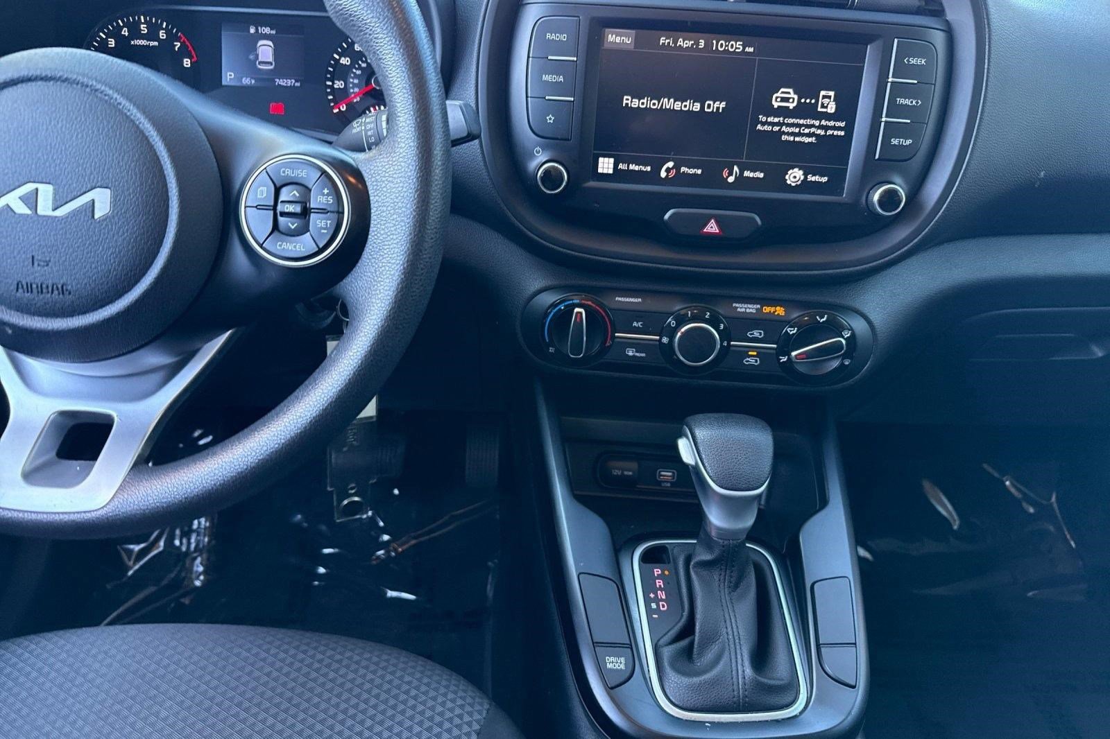 Used 2022 Kia Soul LX w/ Technology Package image 29