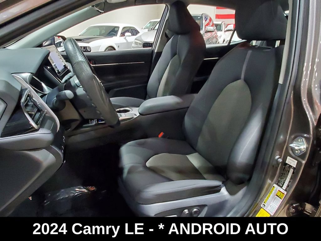 Used 2024 Toyota Camry LE FWD image 6