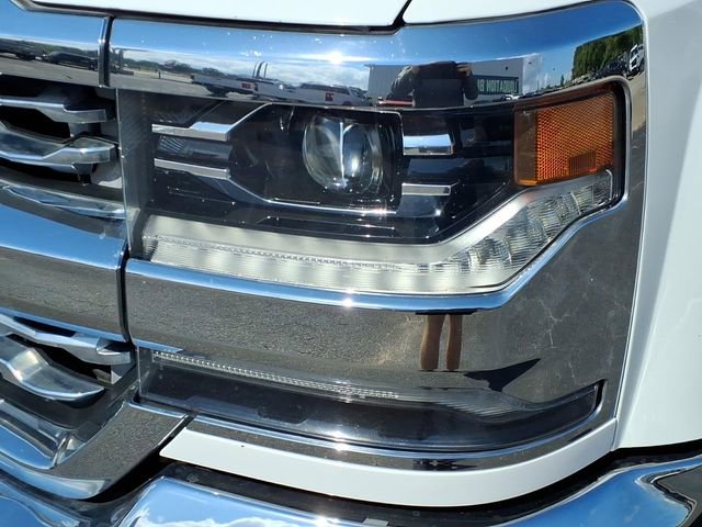 Used 2017 Chevrolet Silverado 1500 LTZ w/ Texas Edition image 9