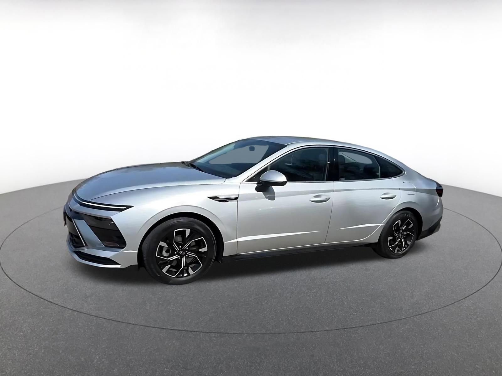 Used 2025 Hyundai Sonata SEL image 9