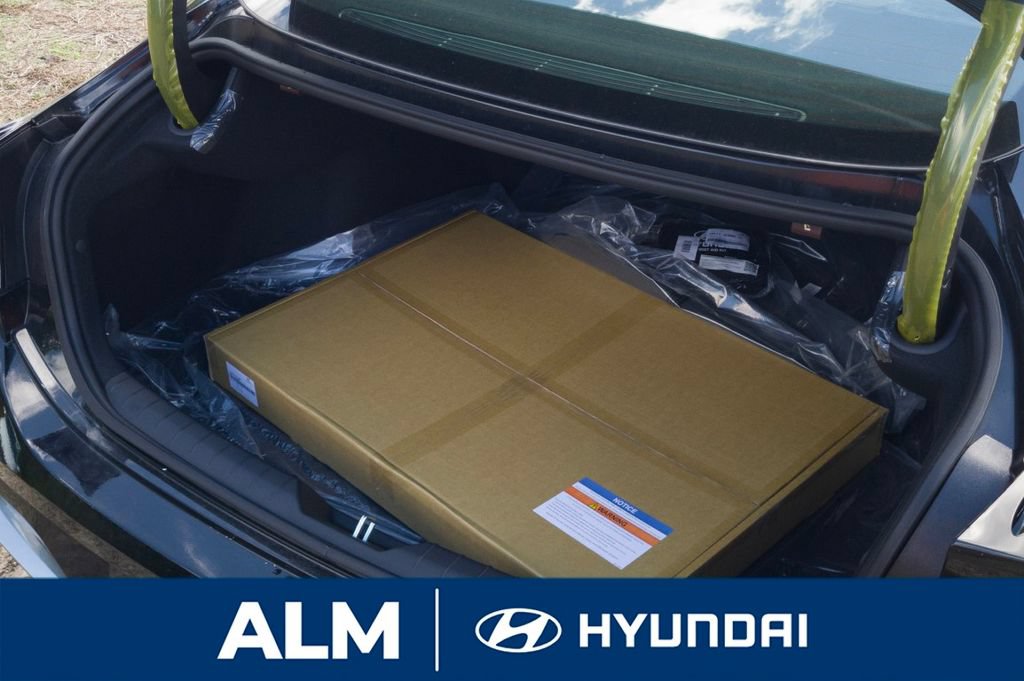 New 2025 Hyundai Sonata SEL FWD image 8