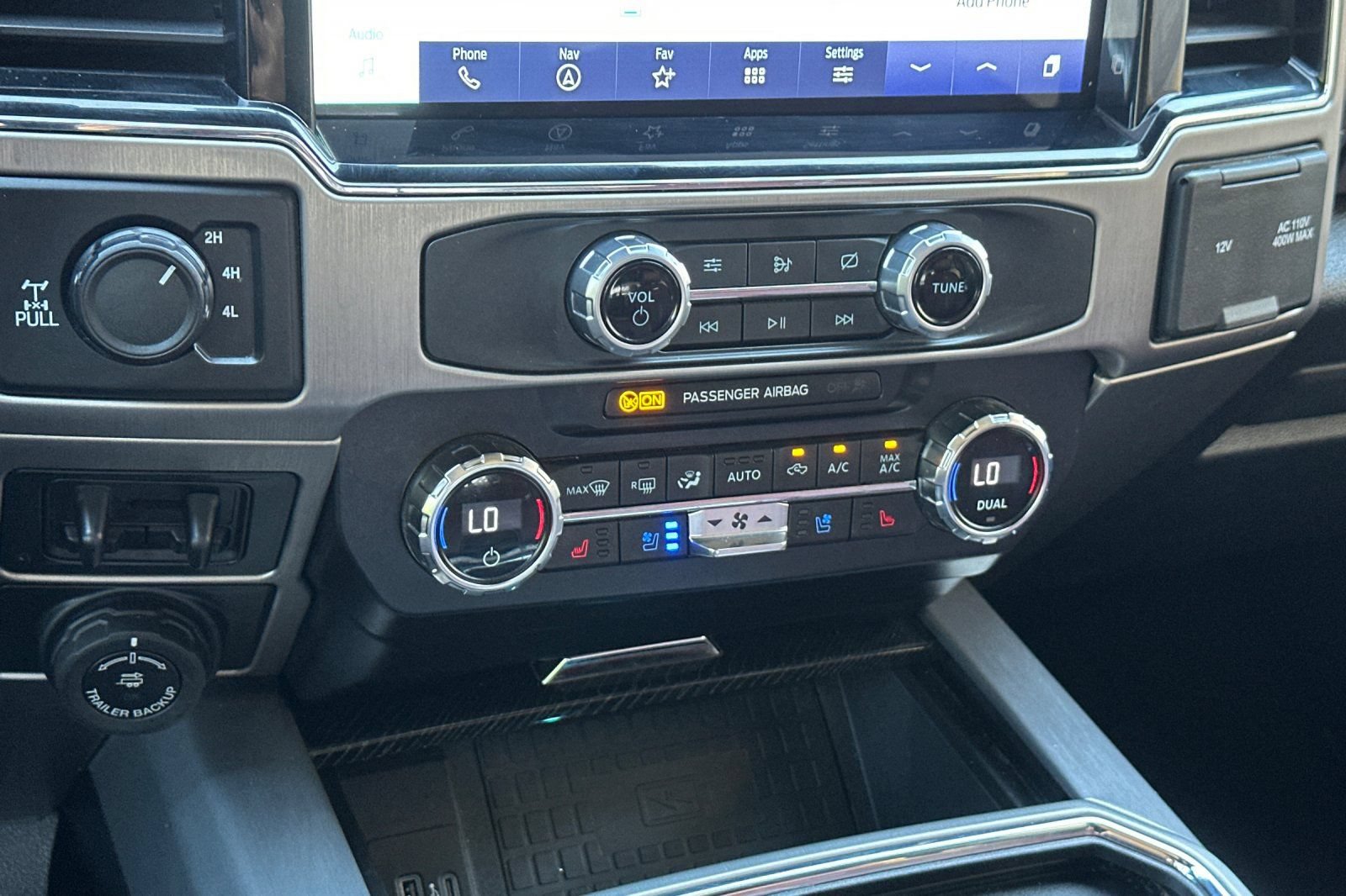 Used 2022 Ford F350 Platinum AWD/4WD image 20