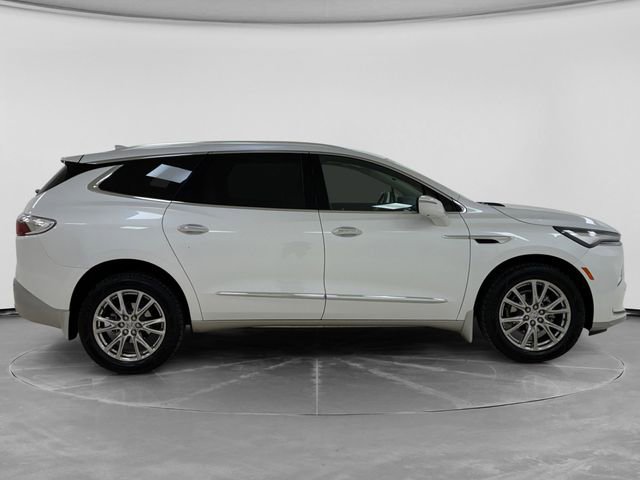 Used 2023 Buick Enclave Premium w/ Experience Buick Package AWD/4WD image 2