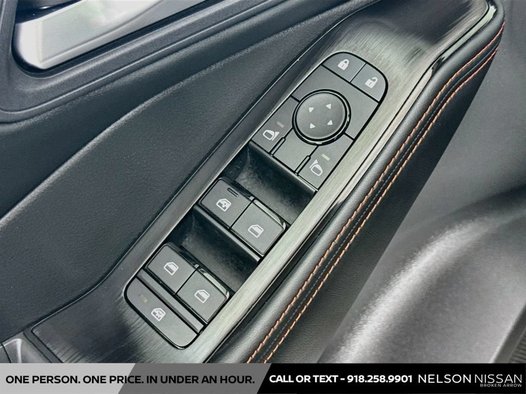 Certified 2025 Nissan Rogue SV AWD/4WD image 17