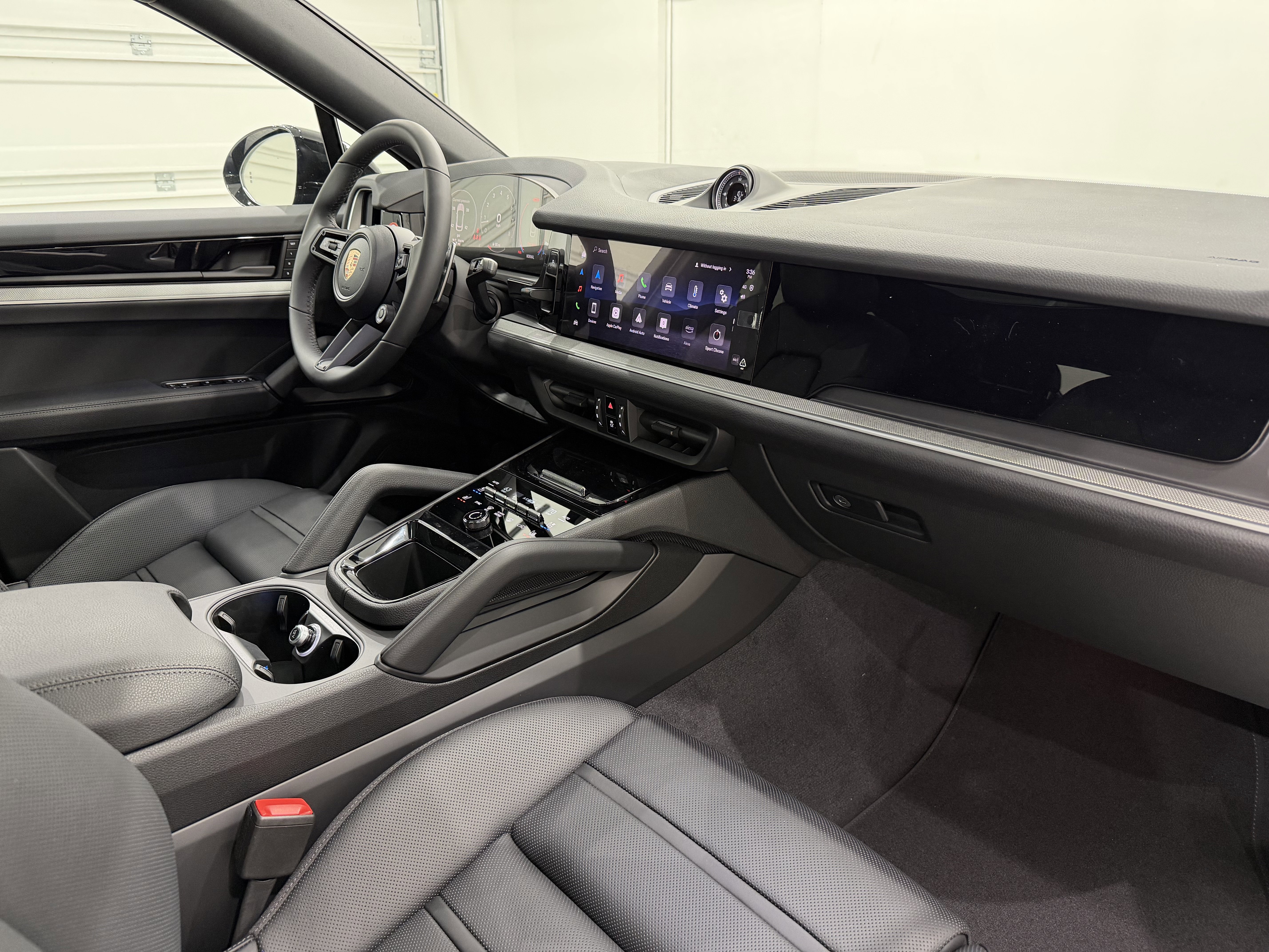 New 2026 Porsche Cayenne S image 24
