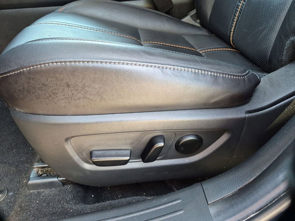 Used 2025 MAZDA CX-50 AWD 2.5 S w/ Premium Plus Pkg image 14
