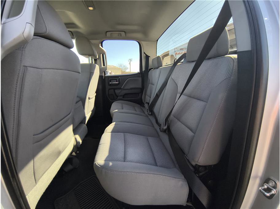 Used 2019 Chevrolet Silverado 1500 Custom w/ LPO, Essentials Package image 8