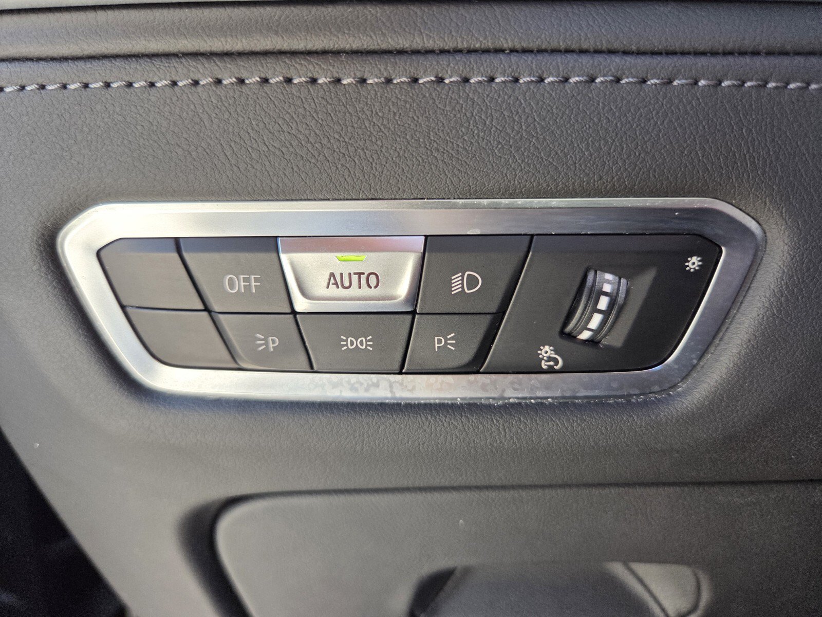 Used 2023 BMW XM w/ M Driver's Package AWD/4WD image 21