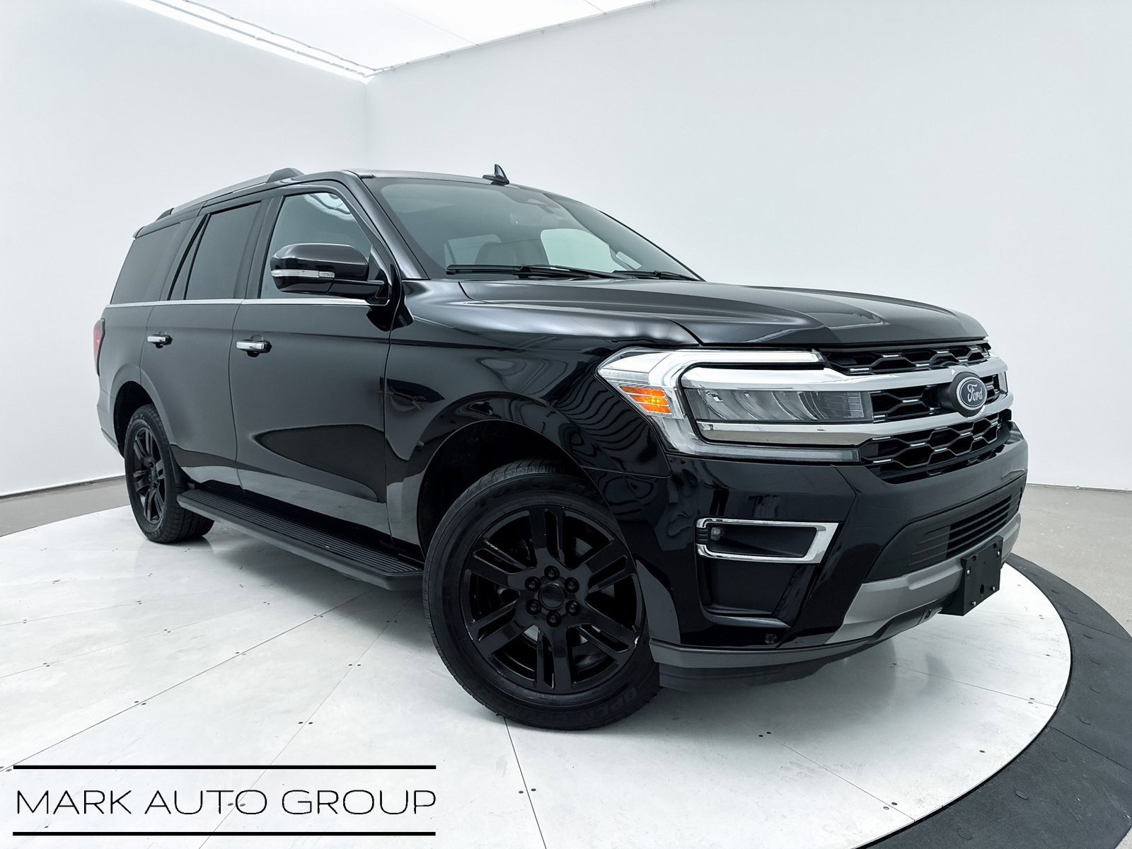 Used 2024 Ford Expedition Limited