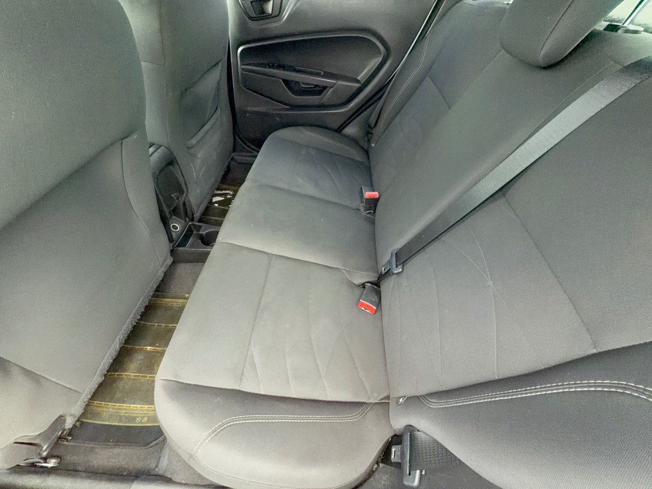 Used 2018 Ford Fiesta SE FWD image 25