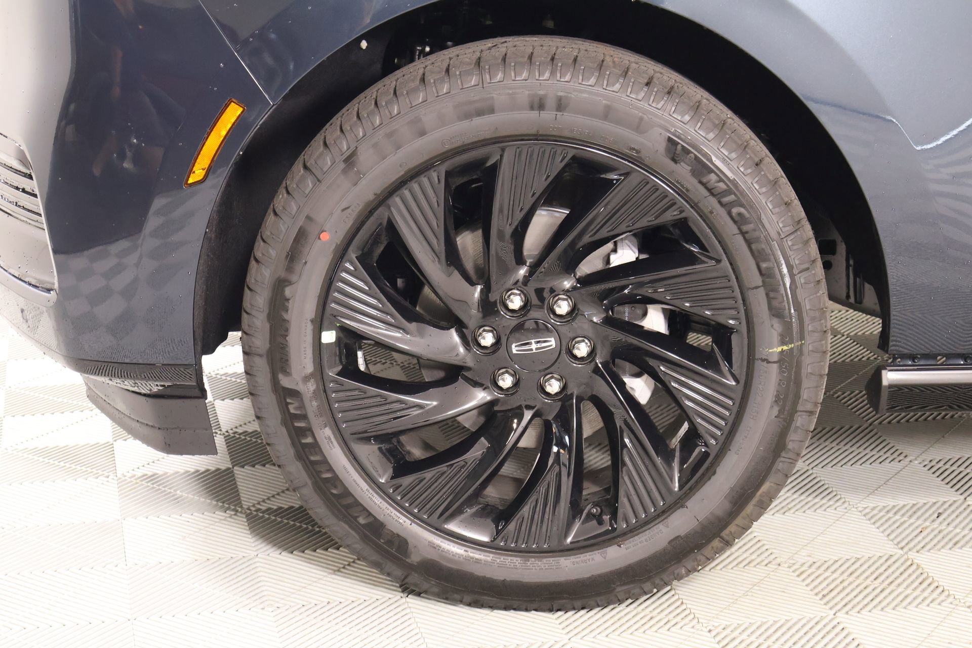 New 2026 Lincoln Navigator Reserve w/ Jet Appearance Package AWD/4WD image 19